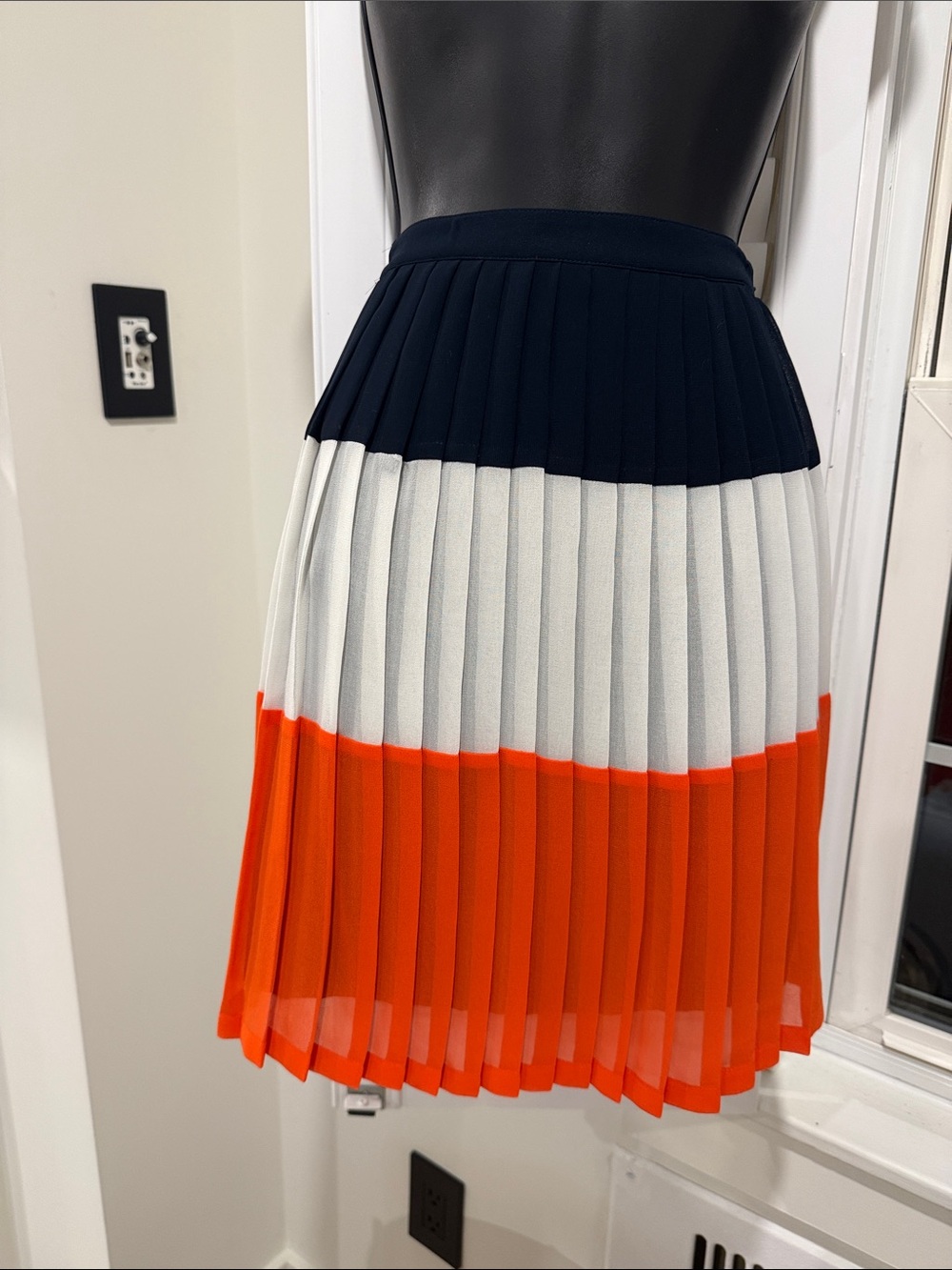 Banana Republic Navy, White & Orange Pleated Midi Skirt